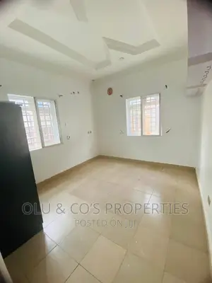 3bdrm Bungalow in Behind Citec, Mobbar for rent