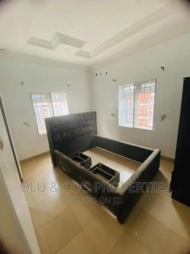 3bdrm Bungalow in Behind Citec, Mobbar for rent