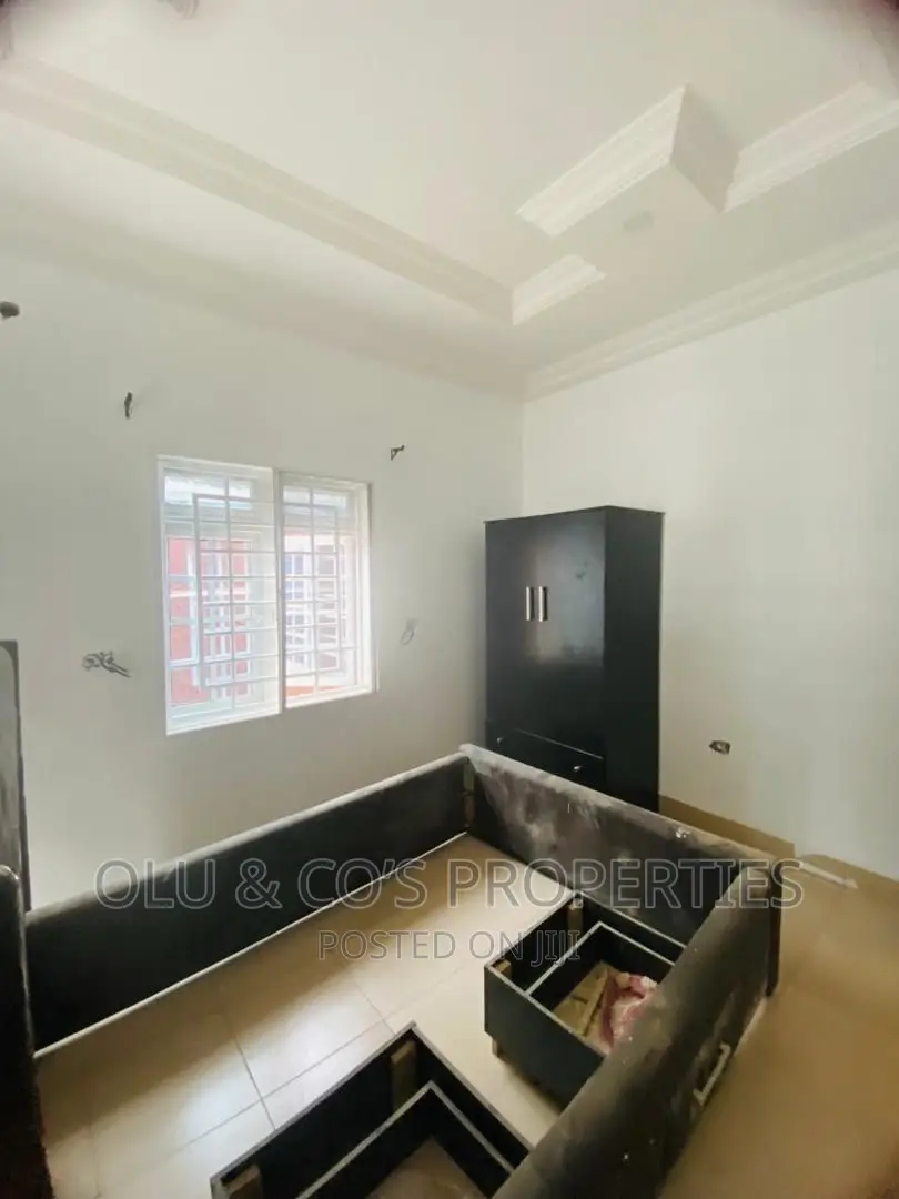3bdrm Bungalow in Behind Citec, Mobbar for rent
