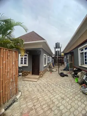 3bdrm Bungalow in Behind Citec, Mobbar for rent