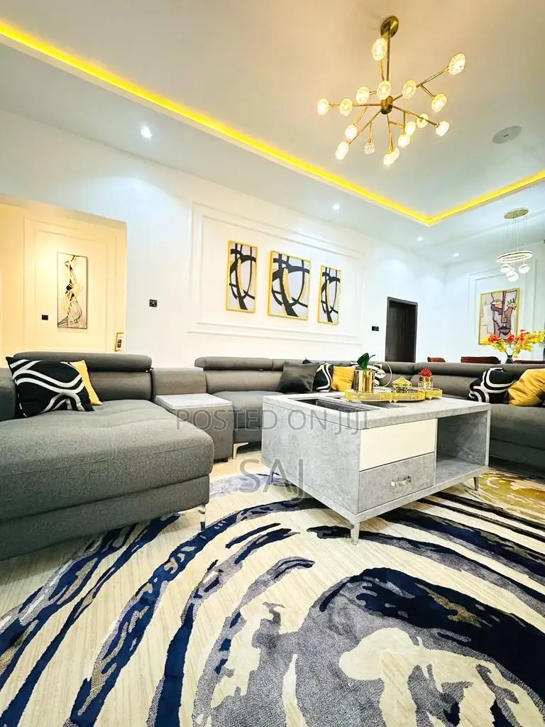 2 and 3 Bedroom Shortlets