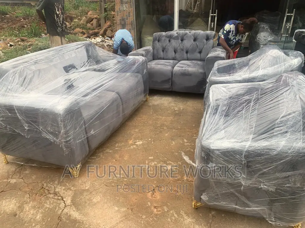 7 Sitters Quality Sofas.