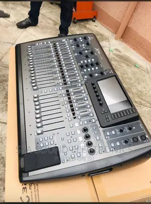 Behringer Digital Mixer X32