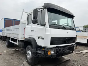 Mercedes Benz 1520