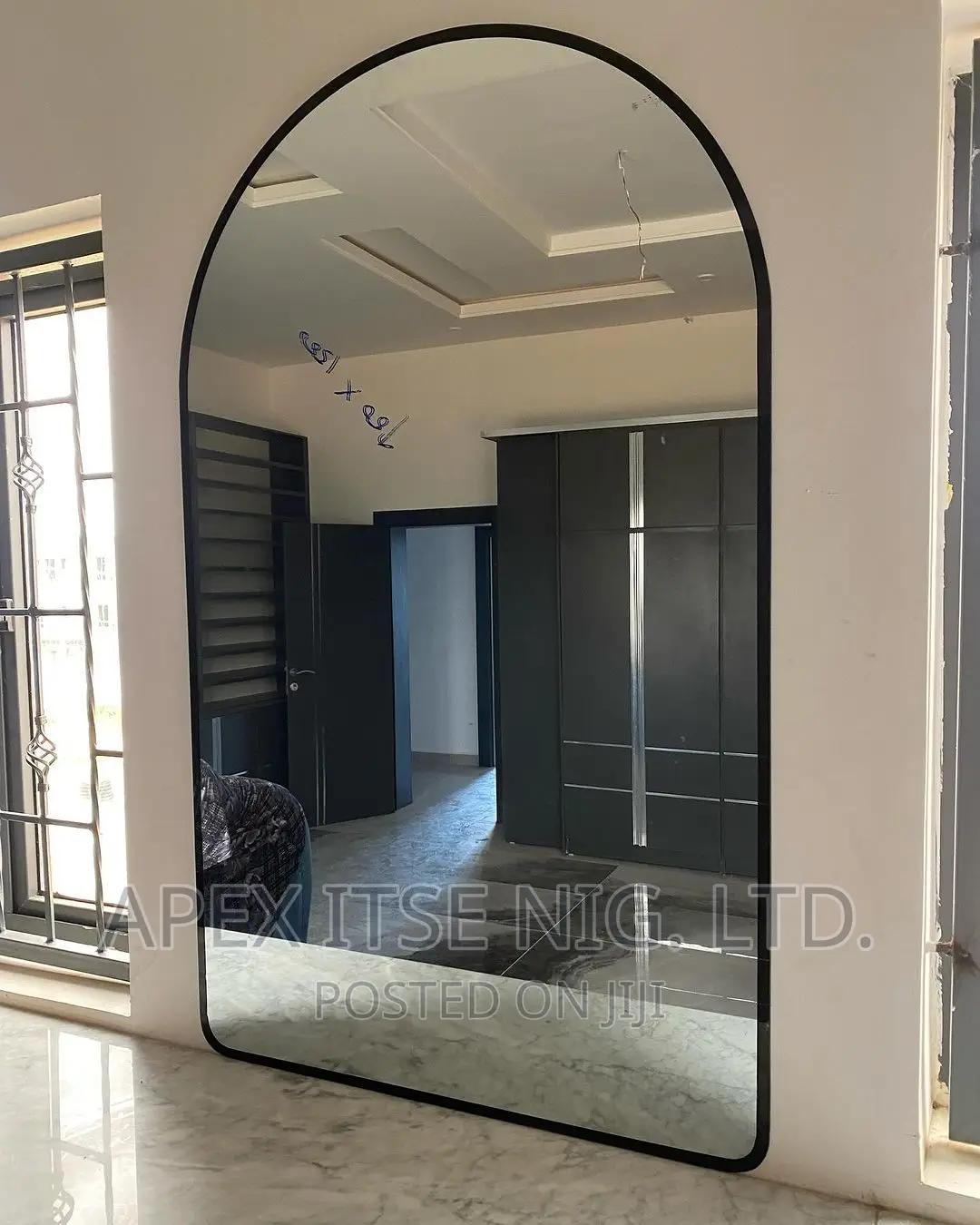 Room Dressing Mirror
