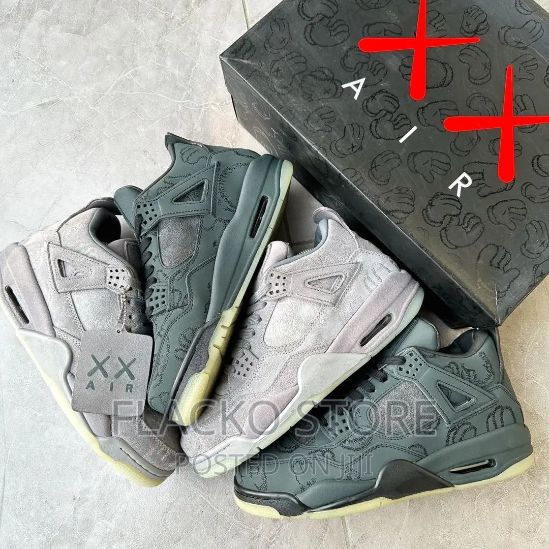 High Quality Air Jordan 4 Retro Kaws Cool Grey Sneakers for sale ...
