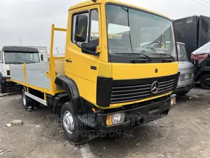 Mercedes Benz 814