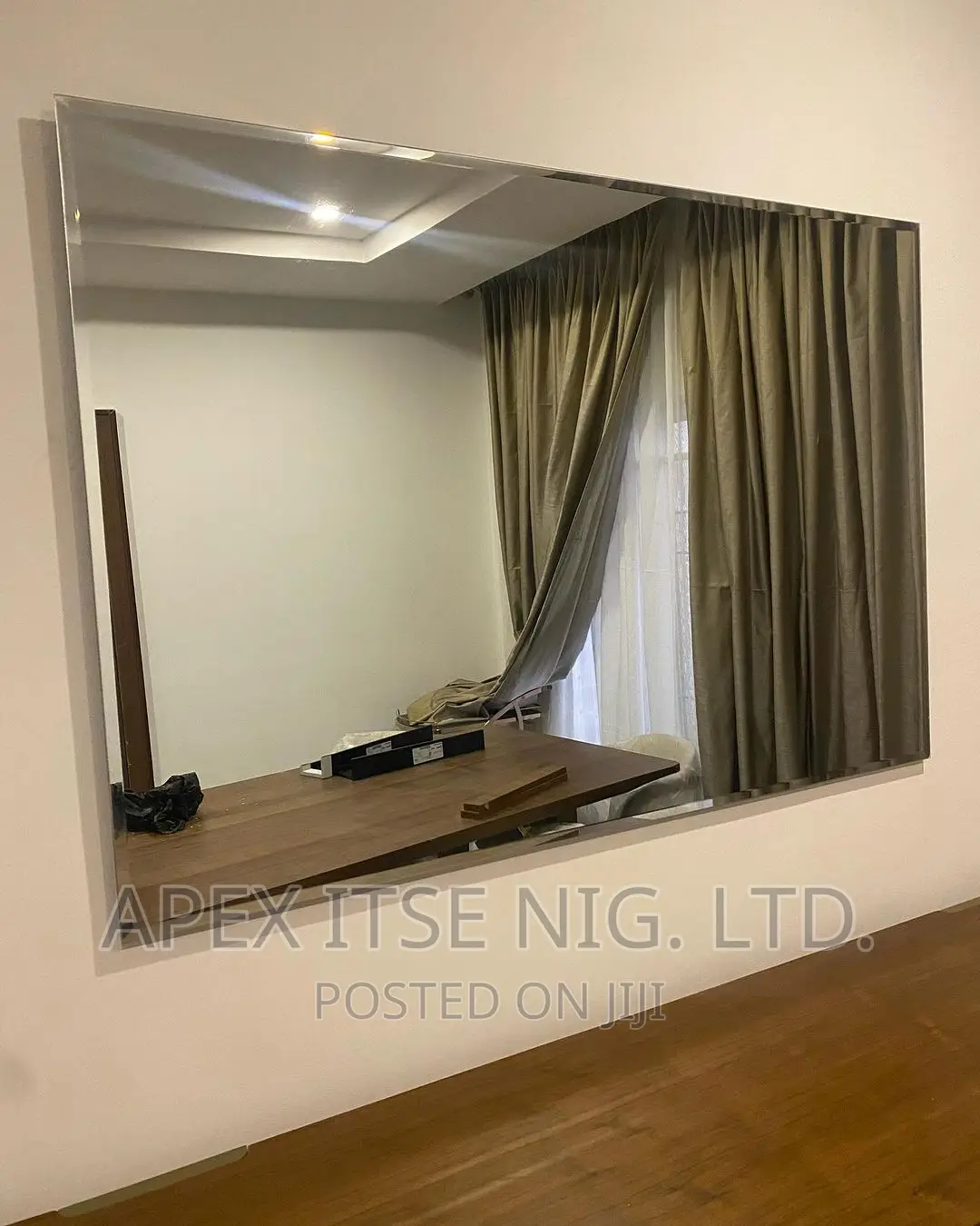 Single Bevelled Wall Mirror