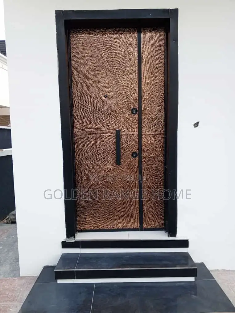4ft Luxury Door
