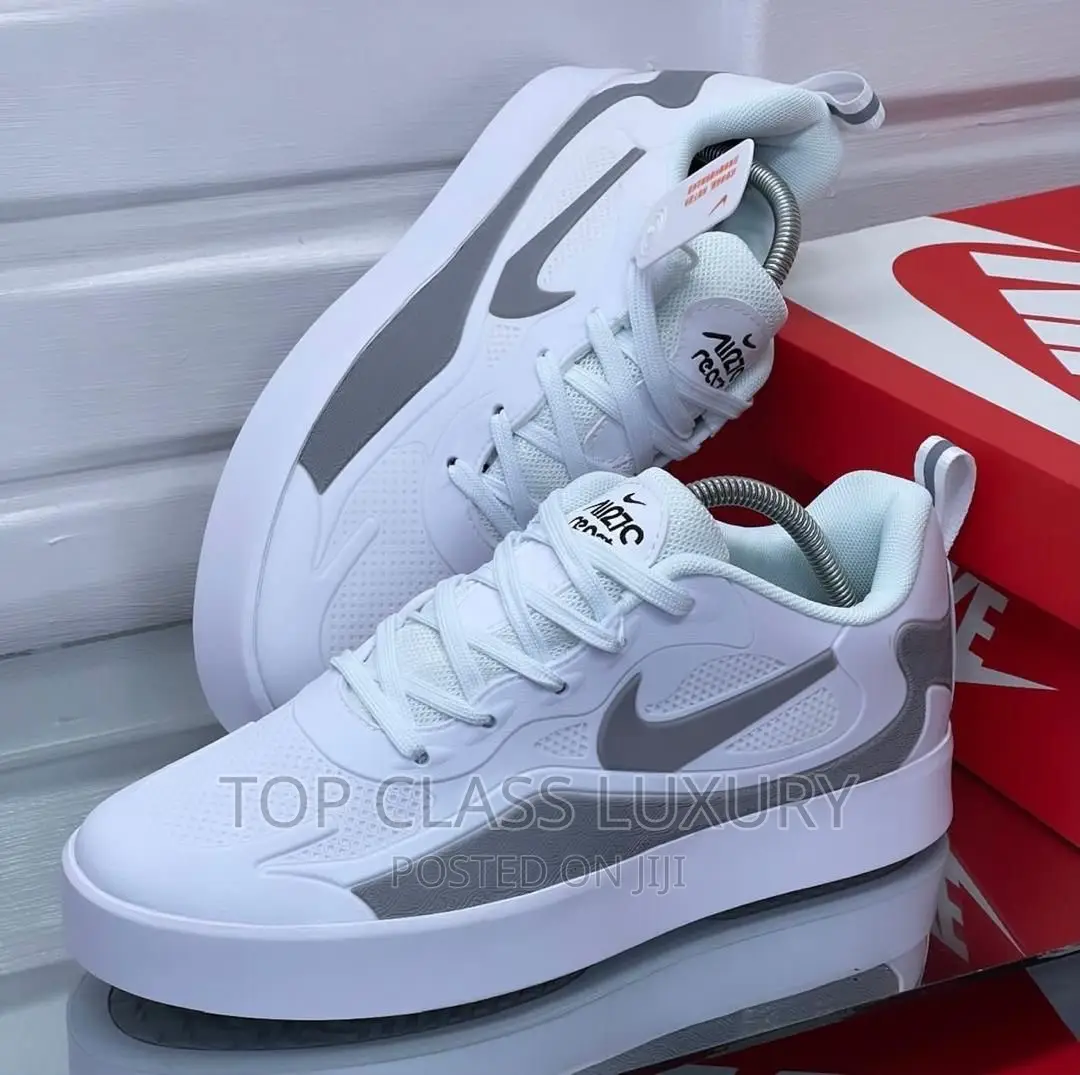 *Nike Airmax 270 Tiempo Vetta White