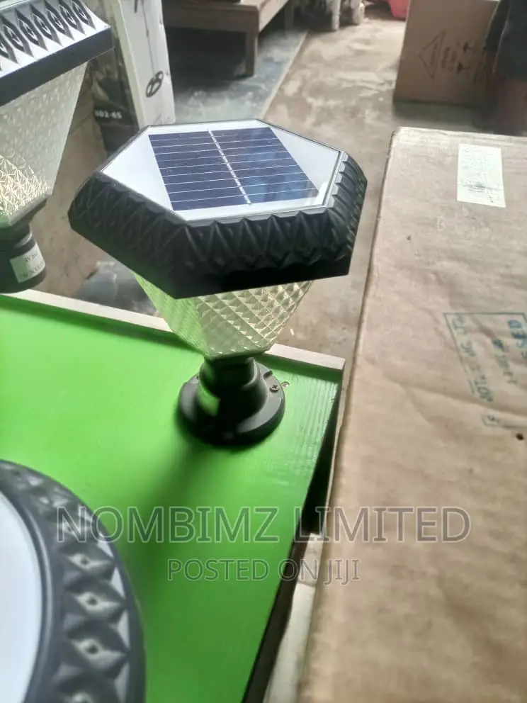 Solar Garden Lighting/Gate Light