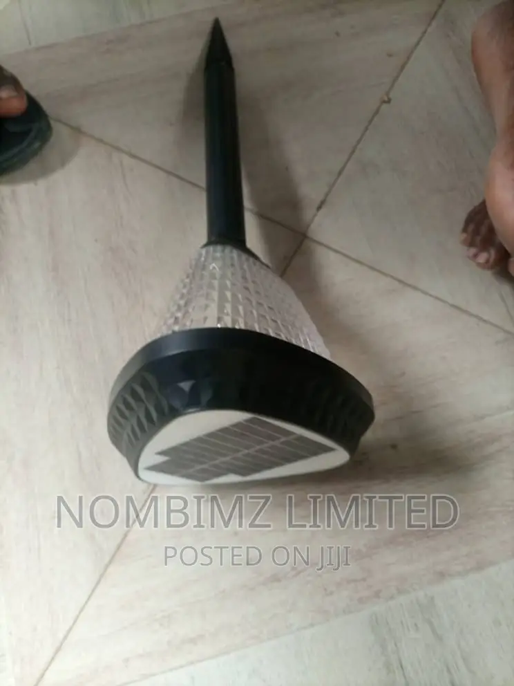 Solar Garden Lighting/Gate Light