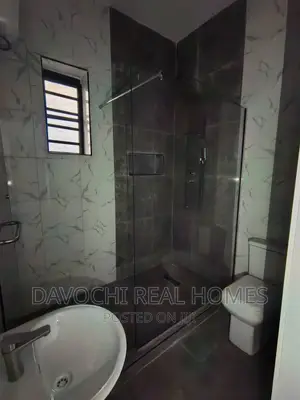 4bdrm Duplex in Immediately After, Lekki for rent