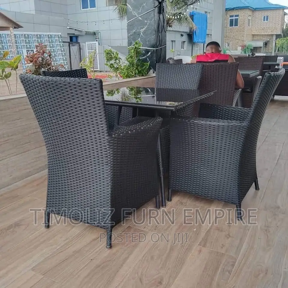 Classic Outdoor Garden Set