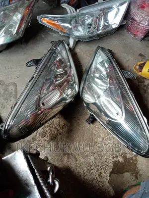 Headlamp Lexus Es 300 2003 Model