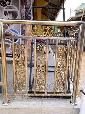 Eloquent Flower Handrail Design