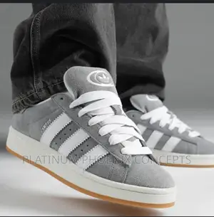 Adidas Original Sneakers