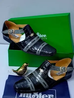 Pure Leather Mister