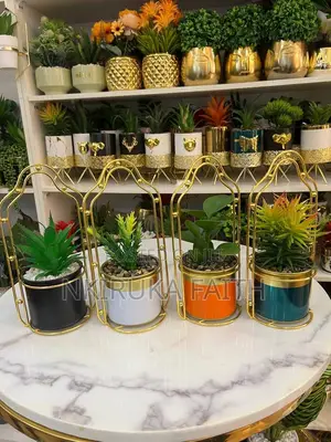Table Flower Deco Piece