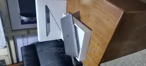 Laptop Apple MacBook Pro 2020 16GB Intel Core I7 SSD 512GB