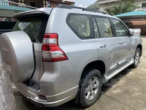 Toyota Land Cruiser Prado 2016 Silver