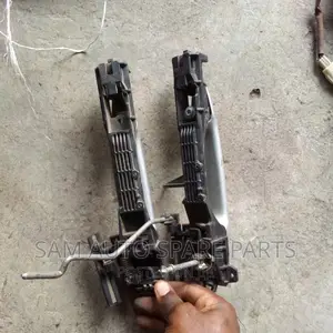 Toyota Camry 010 Door Handle Front Left and Back Left