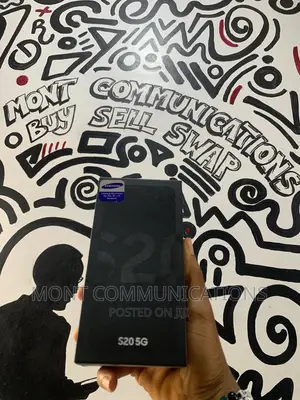 New Samsung Galaxy S20 128 GB Black