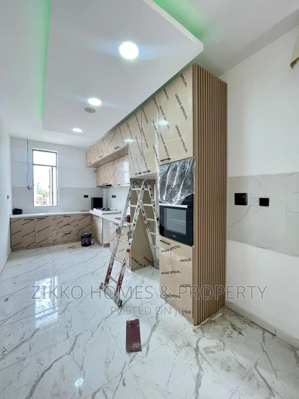 1bdrm Apartment in Lekki for sale