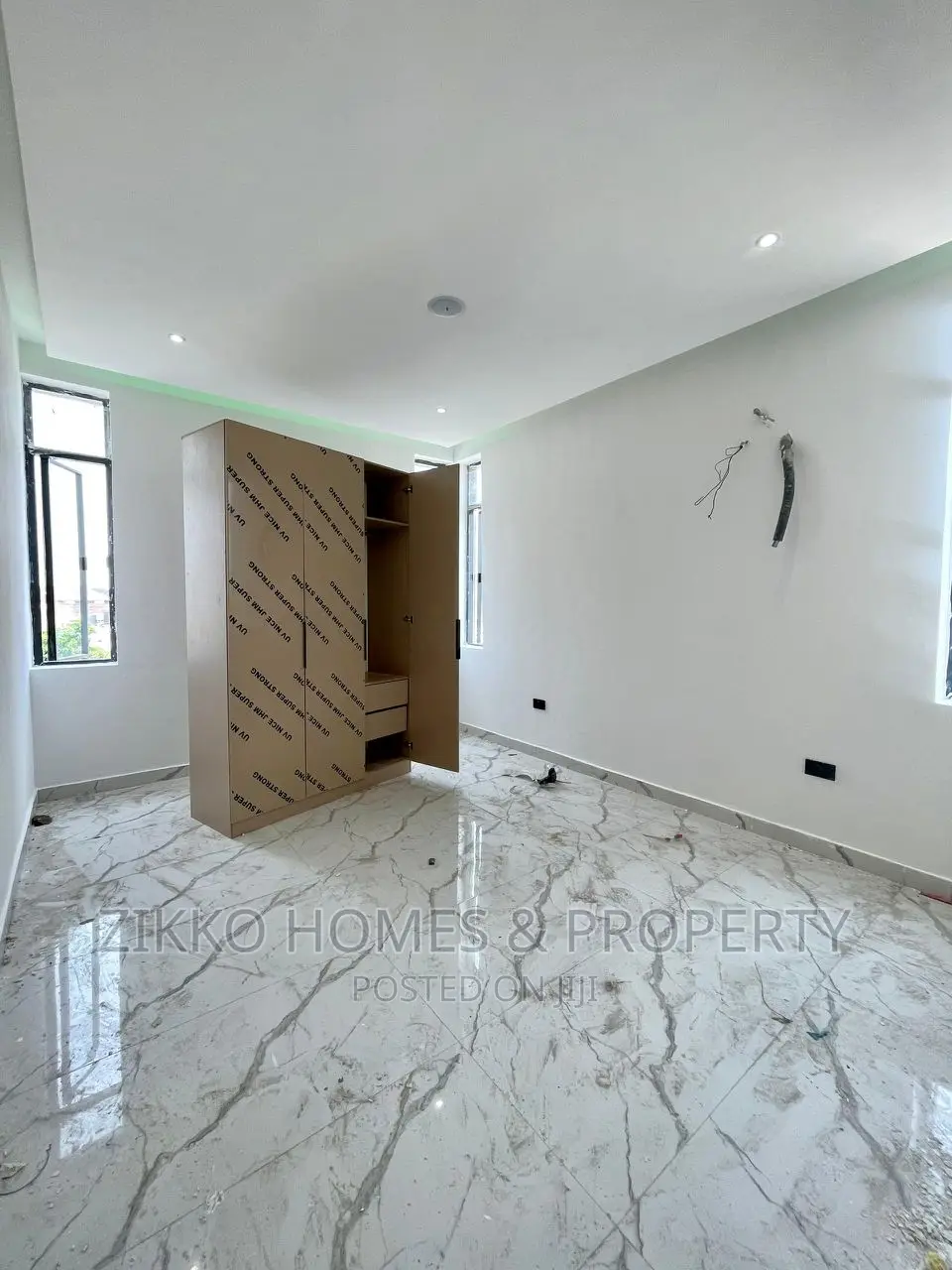 1bdrm Apartment in Lekki for sale