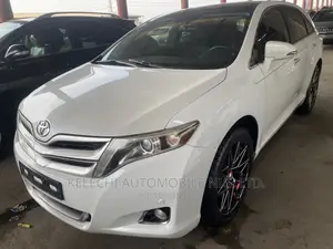 Toyota Venza Limited AWD V6 2013 White