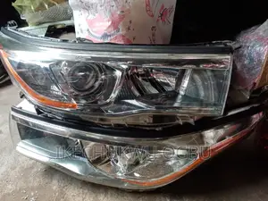 Headlamp Toyota Highlander 2015 Model