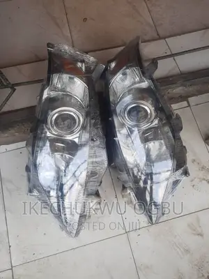 Headlamp Lexus RX 350 2010 Model