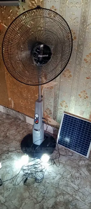 Duravolt 18" Rechargeable Fan