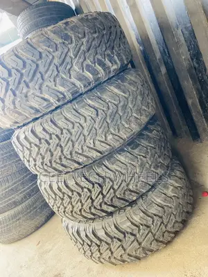 35x12.50r18lt