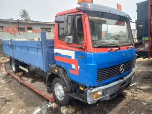 Mercedes Truck 814 Pickup Blue