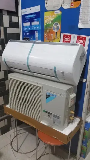 Original DAIKIN Split Air-Conditioner 1hp. 1.5hp and 2p