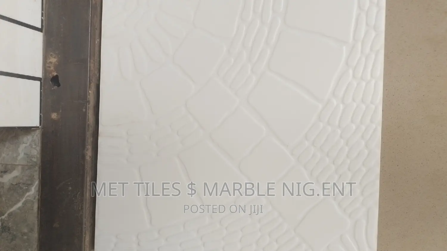 Good Flooring Tiles 40x40 for Use Beautification