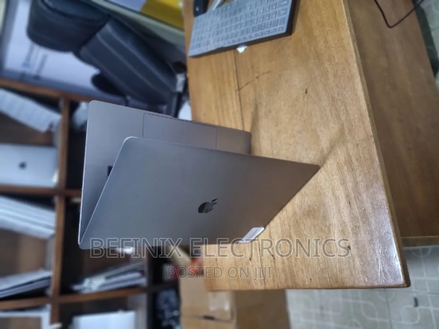 Laptop Apple MacBook Pro 2019 16GB Intel Core I7 SSD 512GB