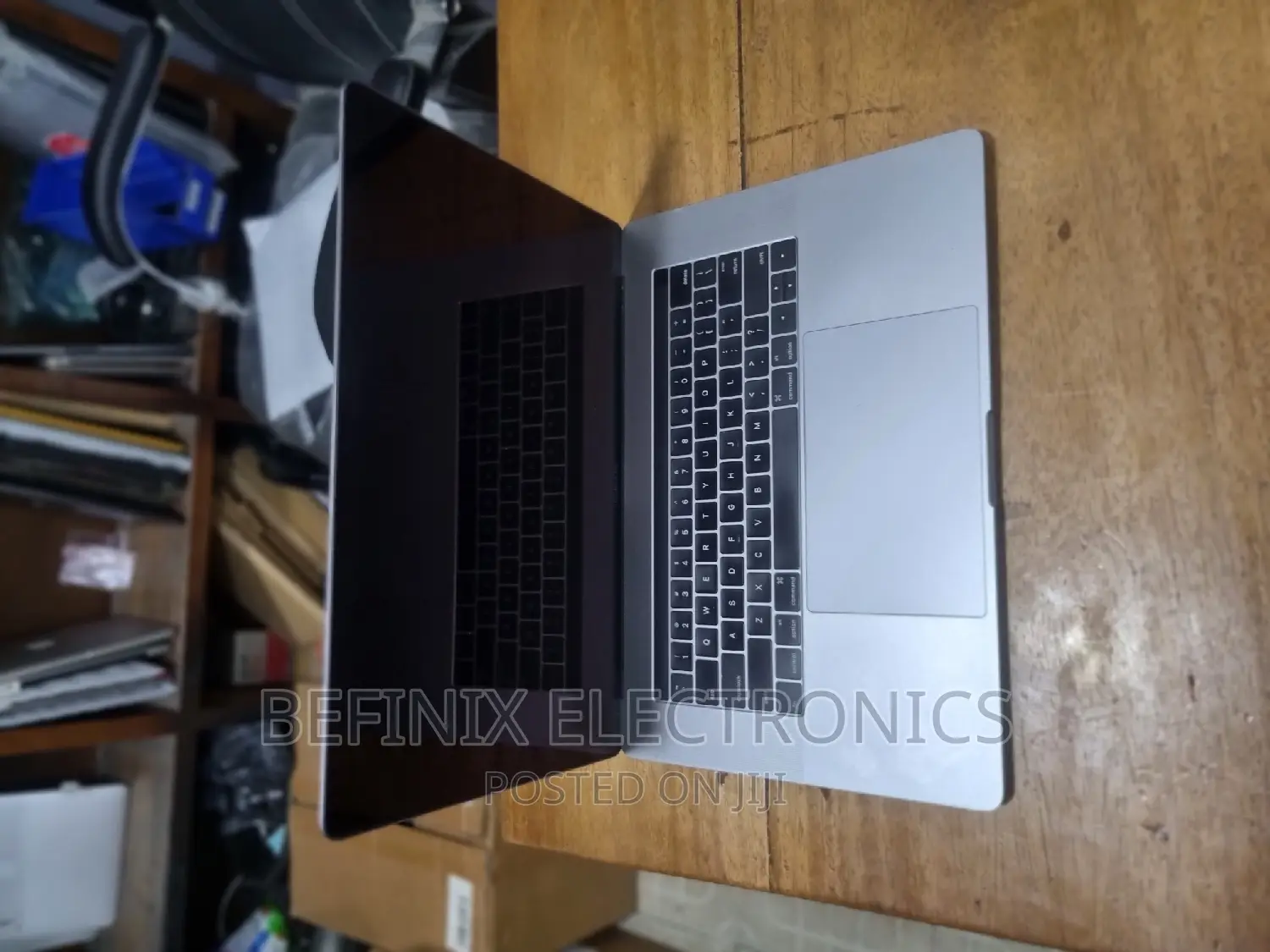 Laptop Apple MacBook Pro 2019 16GB Intel Core I7 SSD 512GB