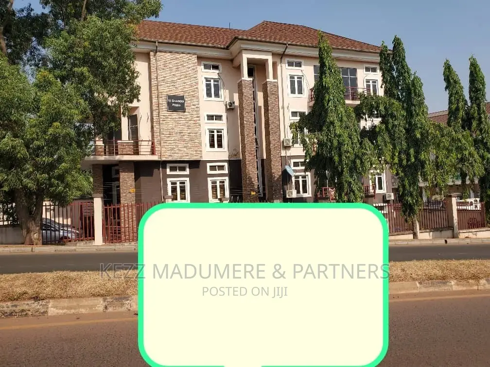 For Sale 3 Storey Building Plaza in Enugu
