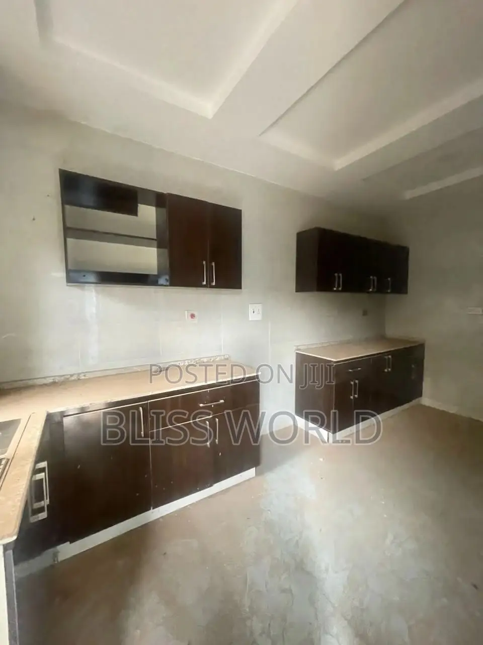 4bdrm Townhouse / Terrace in Jahi for rent