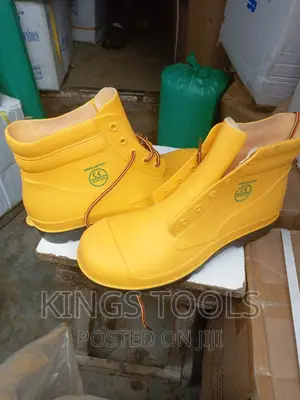 Short Safety Rain Boot