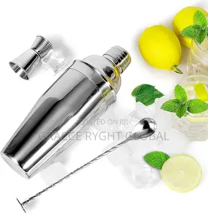 750ml Cocktail Shaker Flask