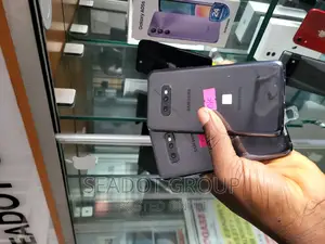 Samsung Galaxy S10e 128 GB Black
