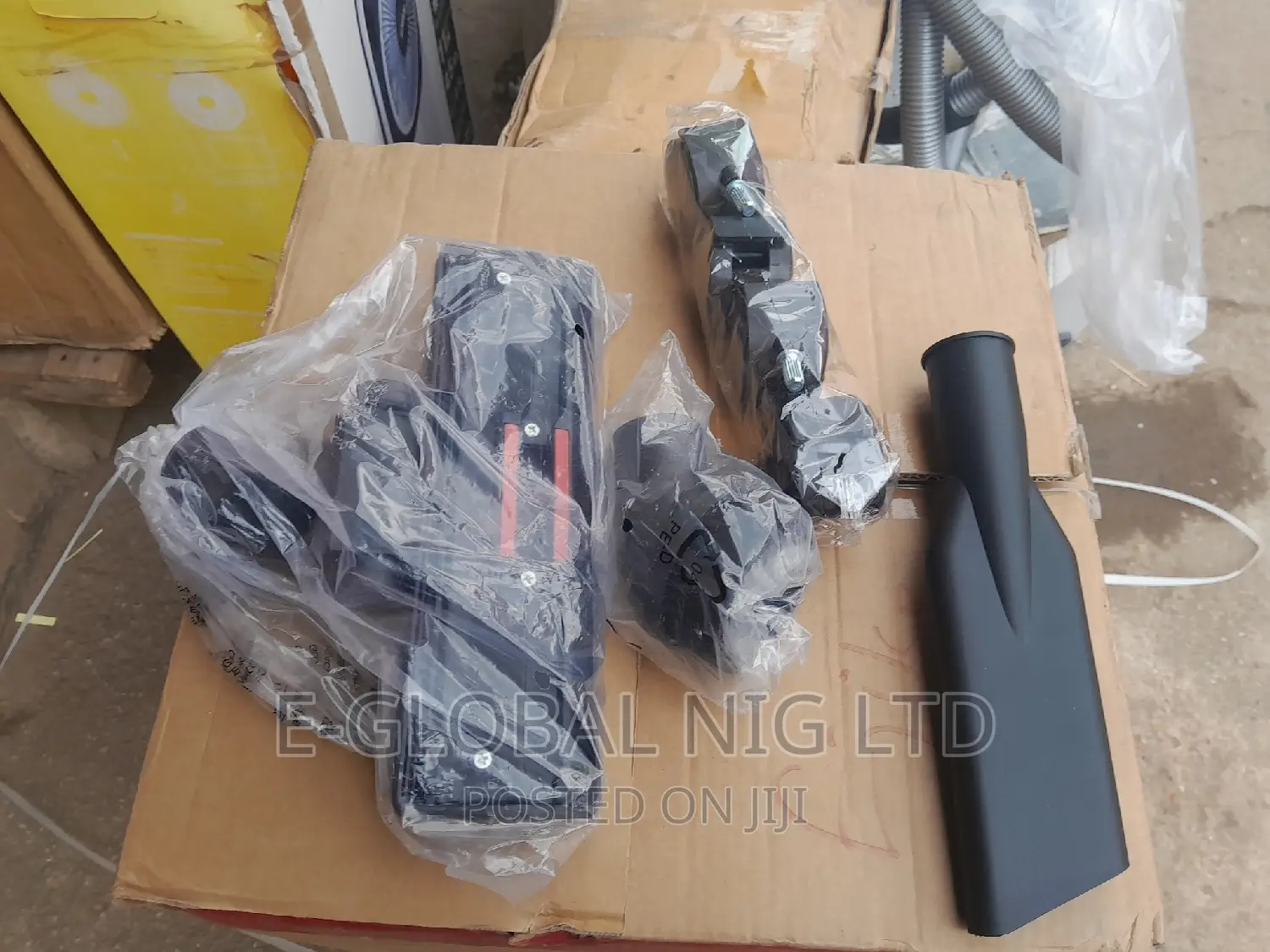 Uk Wet and Vaccum Cleaner