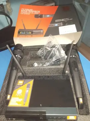 URX9900 Wireless Microphone
