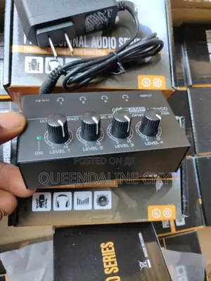4 Channel Headphone Amplifier