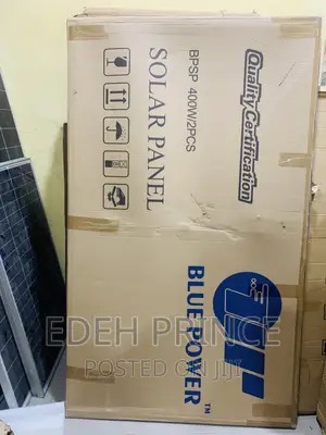 550watts Blue Power Solar Panels