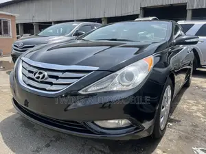 Hyundai Sonata 2013 Black