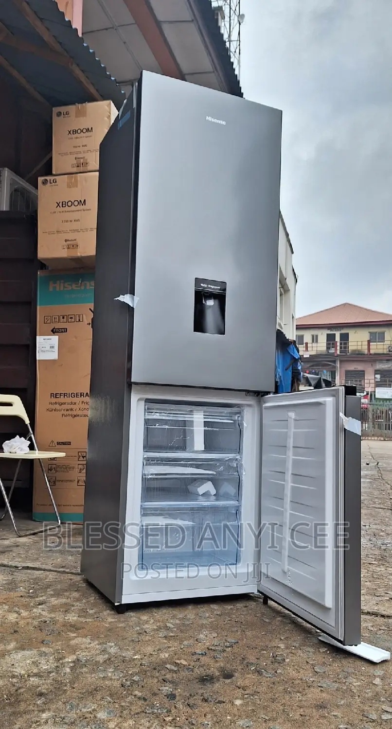 Hisense Bottom Freezer 268l Double Door +Dispenser